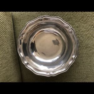Wilton Armetale vegetable bowl